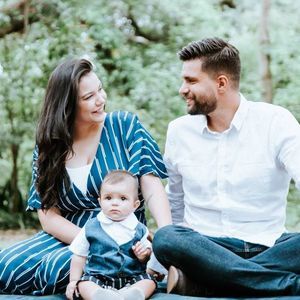 Meet your Posher, Ester